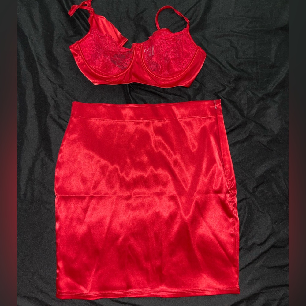 SALE
EVERYTHING $25! 
SALE ENDS 2/6/23